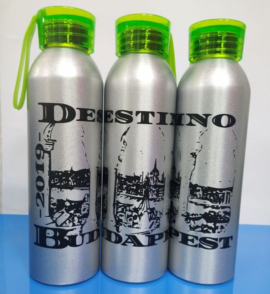 botellas metálicas con serigrafía de destino Budapest